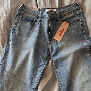 Levi's Women's 505 Straight Leg Jeans, Size 8L, 29 NEW WITH TAGS